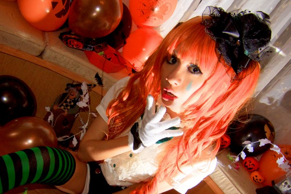 201110cdhalloween-sample02.jpg