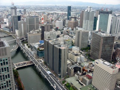 高層ビル群。直下型地震に見舞われたら…