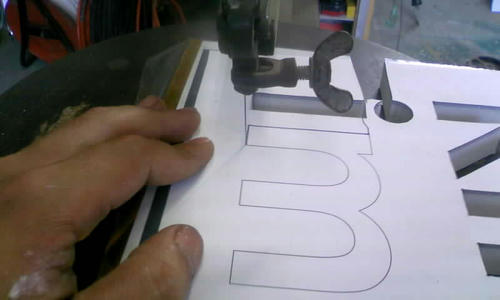 製作中