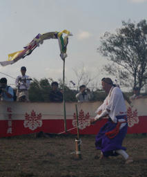 hi201210b.jpg