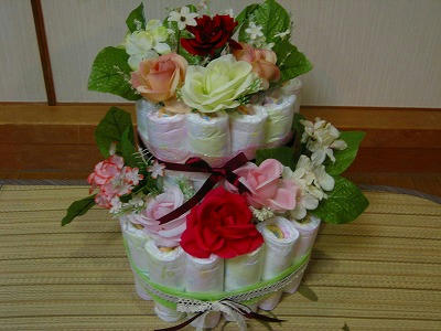 オムツケーキ
