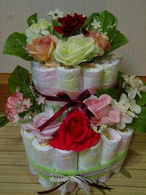 オムツケーキ