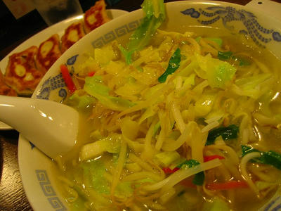 東陽町　来々軒　タン麺