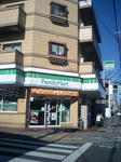 ファミリーマート武蔵境二丁目店
