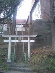 鳥居には「八幡宮」と書いてありました