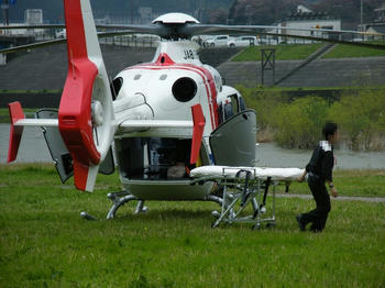100413-f006.JPG