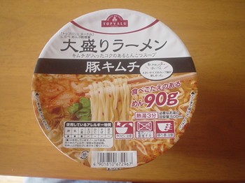 TOPVALU 大盛りラーメン　豚キムチ