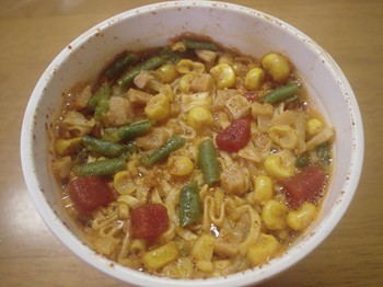 カップヌードル　チリトマト