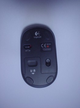 Logicool M325 背面