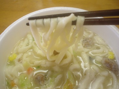 どん兵衛　豚とんこつちゃんぽんうどん　完成