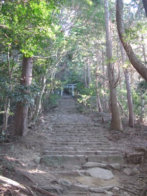 鳥居への階段