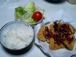 一口カツにサラダなど