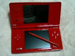 ニンテンドーＤＳｉ Red(ﾚｯﾄﾞ)