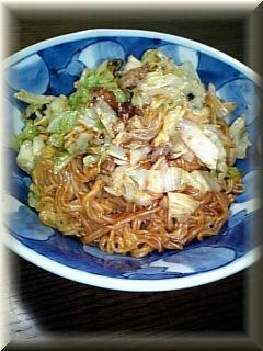 ノンフライ麺でヤキソバ