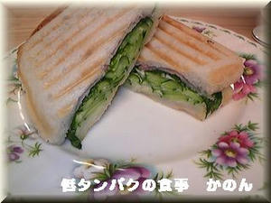 朝食