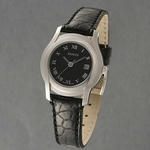 GUCCI(グッチ) レディース レザー ウォッチ 5500黒革 L BK(ブラック)。（Libra Mark Watch＆Glasses）