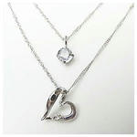 K18ホワイトゴールドダブルチャームペンダント。Libra Mark Jewelry