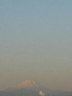 10月28日朝6時20分ごろの富士山02