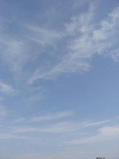 8月15日8時ごろの空02