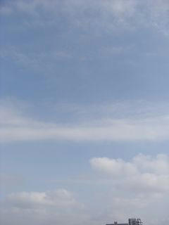 8月16日朝7時半ごろの空02