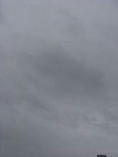 8月17日朝6時50分ごろの空02