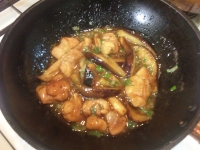 お酢のナスと鶏肉料理