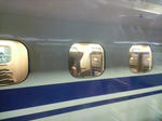 s-D1000085.jpg