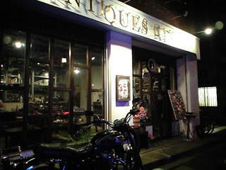 antiques_04.JPG
