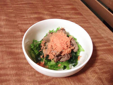 鶏レバーとハツの適当丼