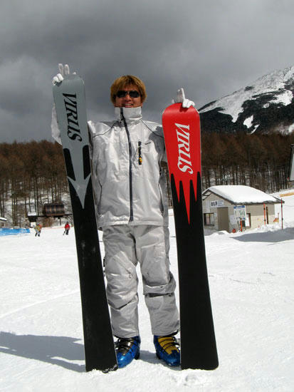 080305_2in4.jpg