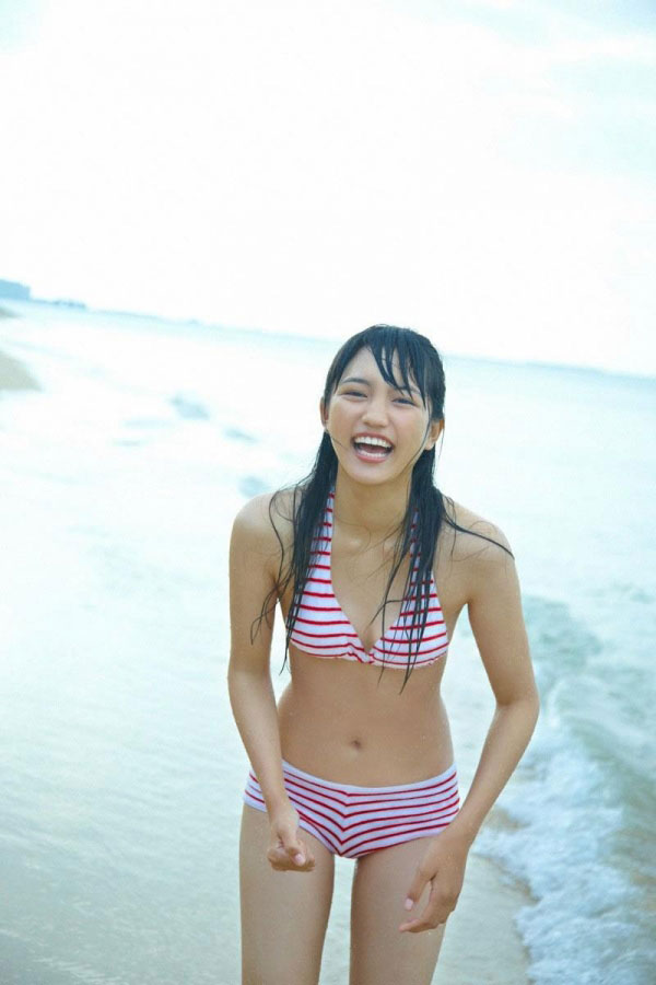 川口春奈 グラビア
