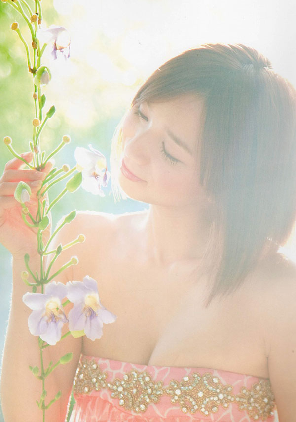 芹那 グラビア