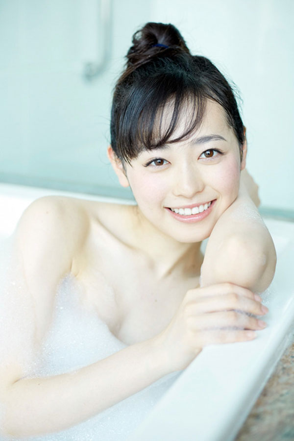 福原遥 グラビア