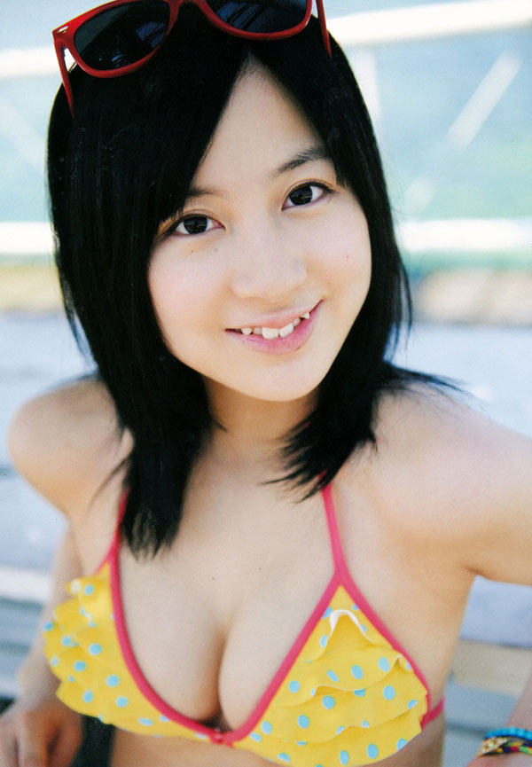 小野恵令奈 グラビア