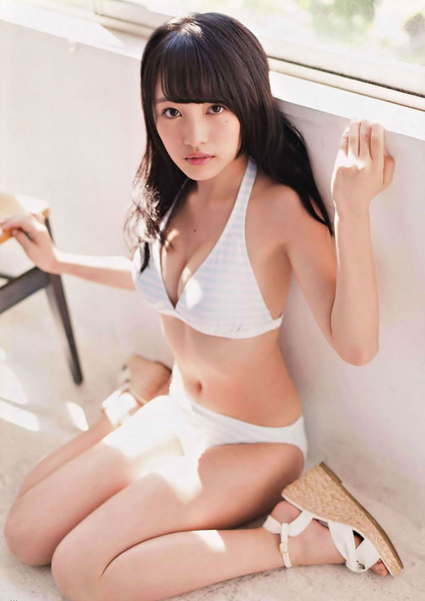 向井地美音 グラビア