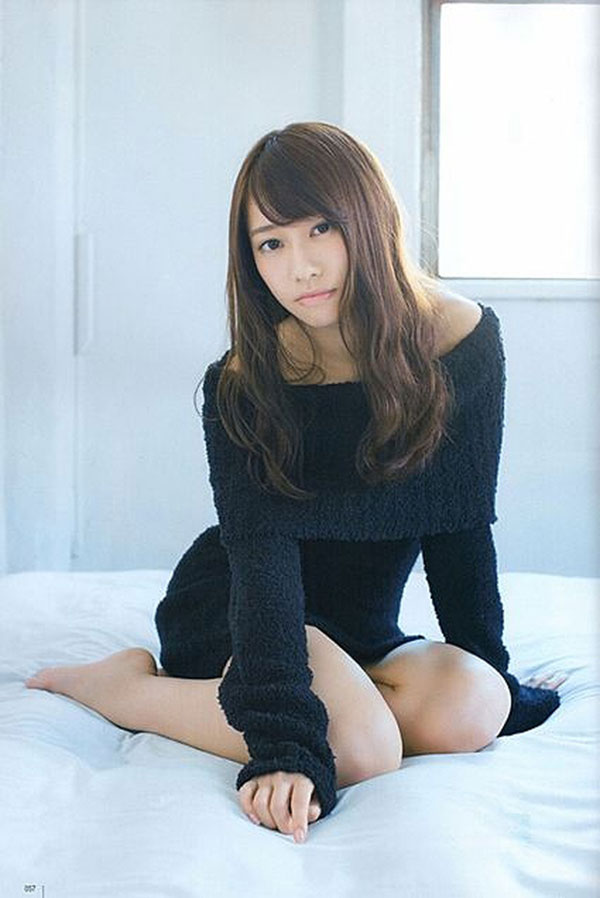 桜井玲香 グラビア