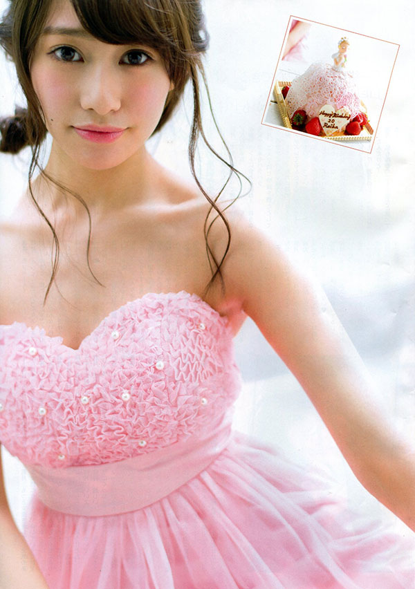 桜井玲香 グラビア