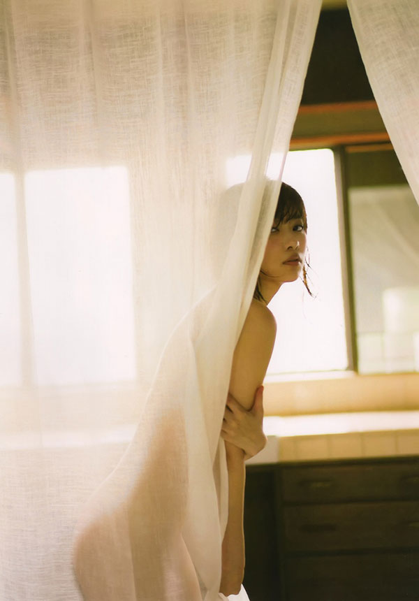 指原莉乃 グラビア