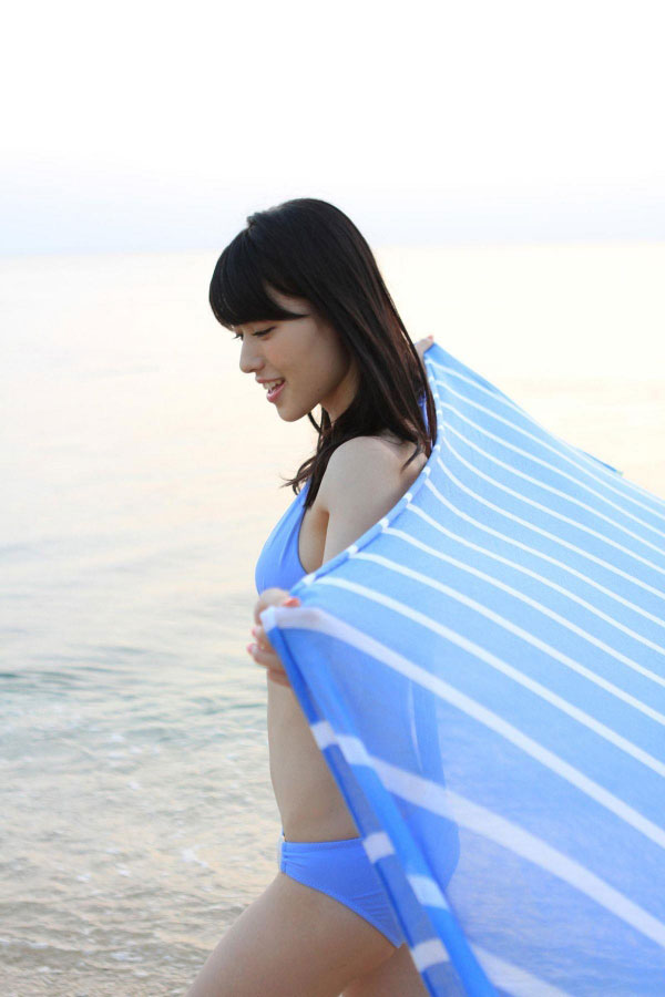 矢島舞美 グラビア