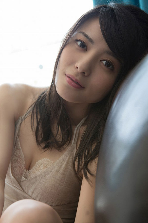 矢島舞美 グラビア