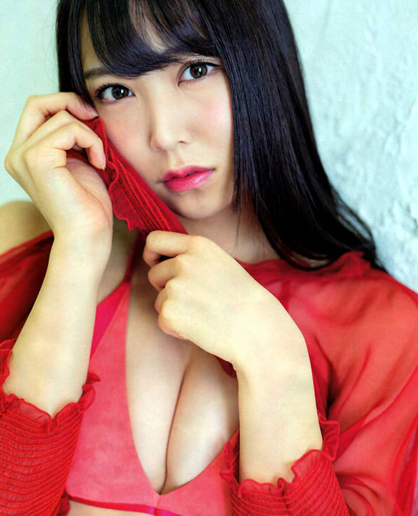 白間美瑠 グラビア