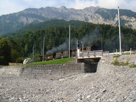 e9b1f1a8.jpg