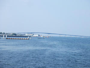 琵琶湖大橋
