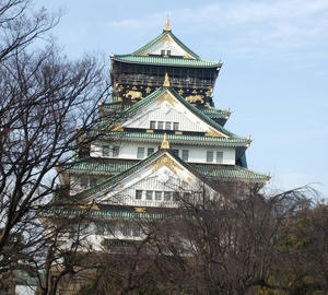 今日も立派な大阪城