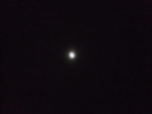 2011_07182243moon