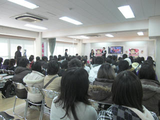 人多っ.jpeg