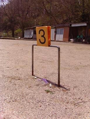1番、第3ゲート通過～、第3ゲート通過～