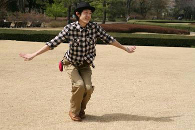 社会人ではない、明らかに