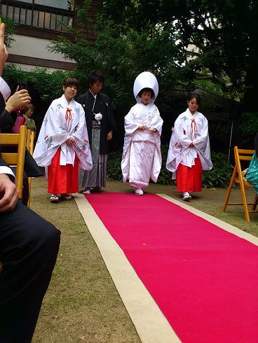 由緒正しき神前式。