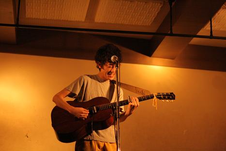 お店からお借りしたボトル。エグい音してました。